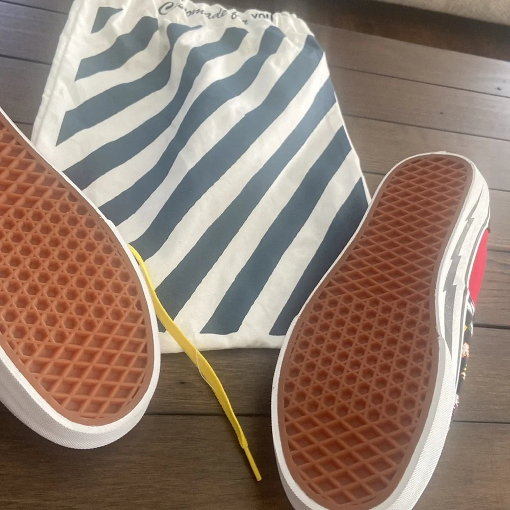 Rare custom Vans Harry Potter sneakers size-12 With bag